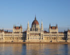 Парламент Венгрии ограничил сроки пребывания на посту премьер-министра