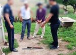 Незаконное оружие и боеприпасы нашли в двух районах Джизакской области. Видео