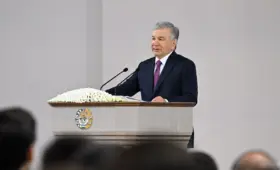 Шавкат Мирзиёев призвал министров и хокимов доверять молодёжи руководящие должности