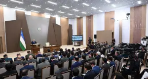 В Сергели и Янгихаёте поручено устранить неприятный запах от очистного сооружения