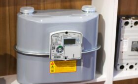 Более 530 тысяч газовых и электрических счётчиков в Узбекистане не передают данные — президент