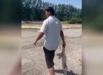 В Ферганской области оштрафовали мать подростка, выбросившего щенка в канал