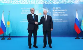 Касым-Жомарт Токаев предложил «заморозить» войну между Россией и Украиной