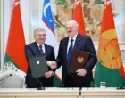 Лукашенко пригласил граждан Узбекистана в Беларусь на работу вместе с семьями