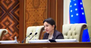 Президент наградил Танзилу Нарбаеву орденом в день её рождения