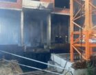 Строители из Узбекистана пострадали при пожаре на стройке в Омске