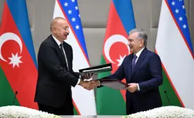 Договор о вечной дружбе подписали президенты Узбекистана и Азербайджана