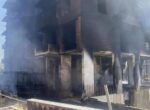 Стало известно, сколько узбекистанцев пострадали при пожаре на стройке в Омске