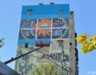 «Возможно, для хокимиятов нужны памятки, чтобы не трогали мозаики». Панно Жарского пытались «дорисовать»
