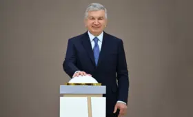 Президент запустил 163 новых объекта почти на 50 трлн сумов к 35-летию независимости