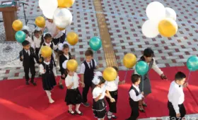 Фото: Новый учебный год начался в школах Узбекистана
