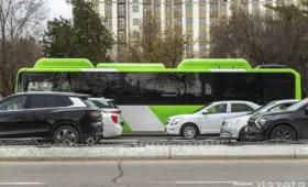 Проезд в автобусах и метро Ташкента при электронной оплате может подорожать до 2500 сумов