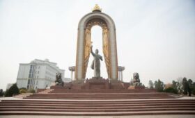 В парламенте Таджикистана обсудили выход из Международного уголовного суда