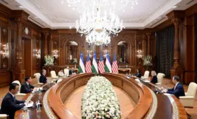 Президент Узбекистана принял глав Franklin Templeton, Wabtec и Traxys