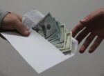 В Ташкентской области два сотрудника ОВД получили по шесть лет колонии за взятку и сокрытие преступления