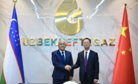 «Узбекнефтегаз» и китайская CNPC обсудили поставки топлива и ликвидацию аварии на М-25